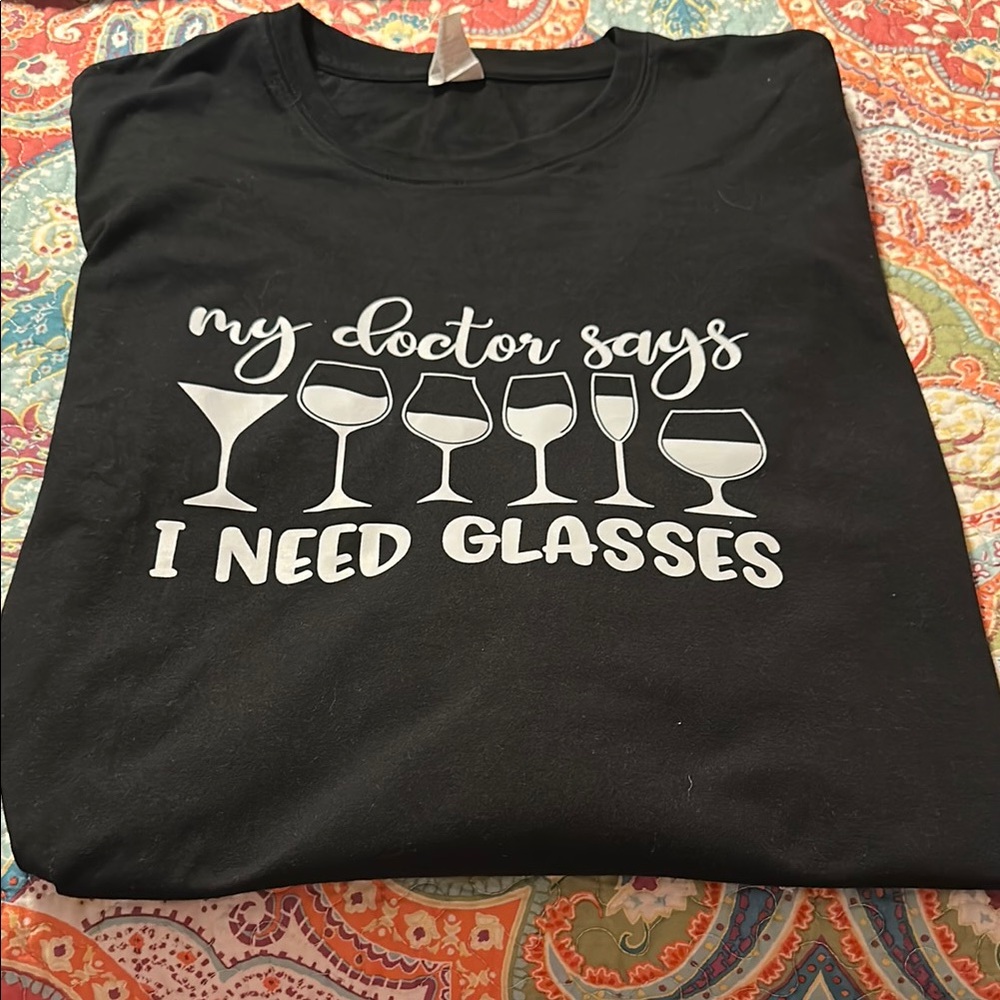 Black Graphic Tee with Wine Glasses Design
